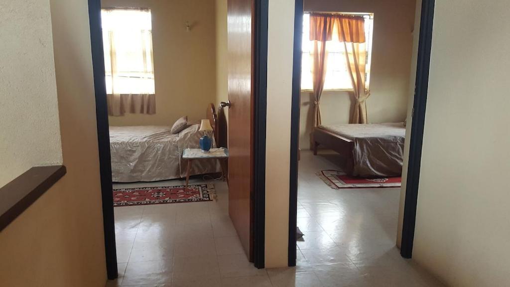 브리지타운 Donamae 2 Story Barbados House 빌라 외부 사진