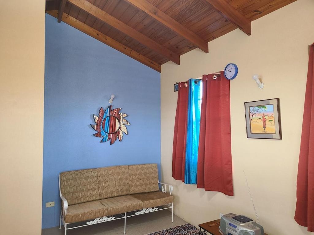 브리지타운 Donamae 2 Story Barbados House 빌라 외부 사진