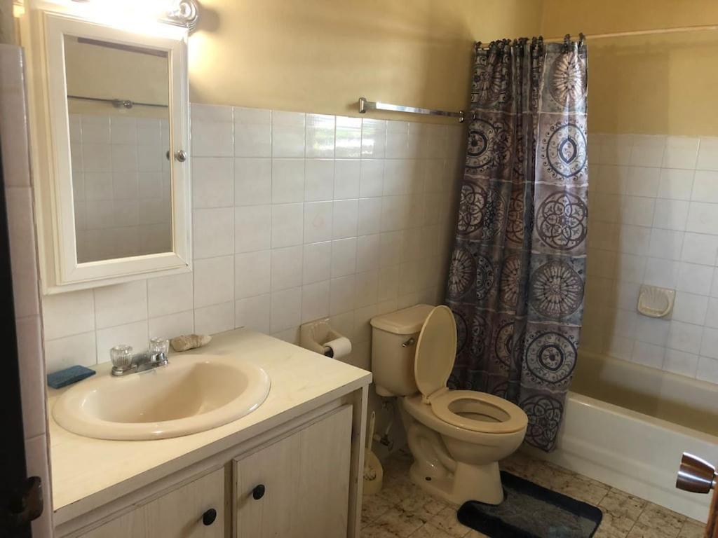 브리지타운 Donamae 2 Story Barbados House 빌라 외부 사진